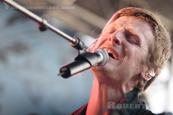 OZARK HENRY - 2006-07-20 - PARIS - Paris Plage (Pont de Sully) - 